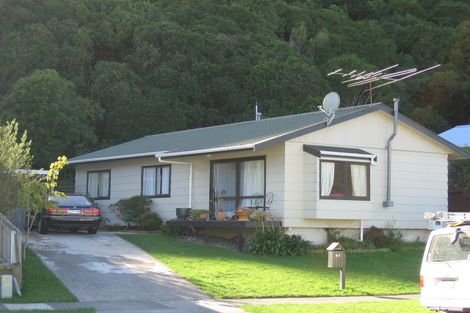Photo of property in 97 Gillespies Road, Birchville, Upper Hutt, 5018