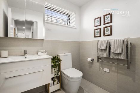 Photo of property in 102/38c Fraser Avenue, Northcote, Auckland, 0627