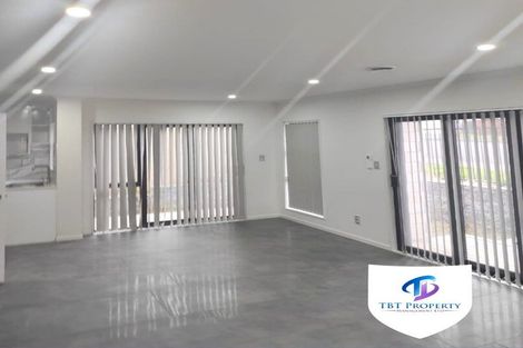 Photo of property in 17a Eddowes Street, Manurewa, Auckland, 2102