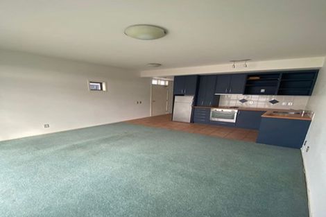 Photo of property in 140/2 Armoy Drive, East Tamaki, Auckland, 2016