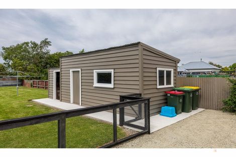 Photo of property in 51 Rhodes Street, Waimate, 7924