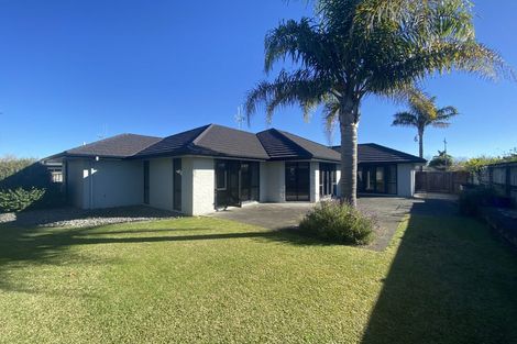 Photo of property in 10 Somerton Drive, Huntington, Hamilton, 3210