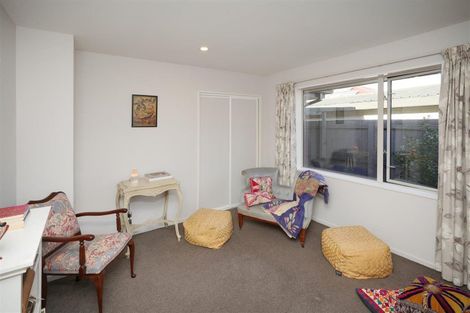 Photo of property in 2/17 Field Terrace, Upper Riccarton, Christchurch, 8041