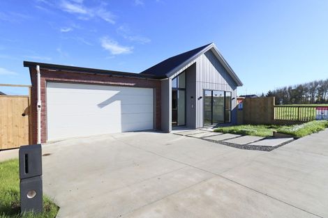 Photo of property in 6 Kobe Street, Karaka, 2580