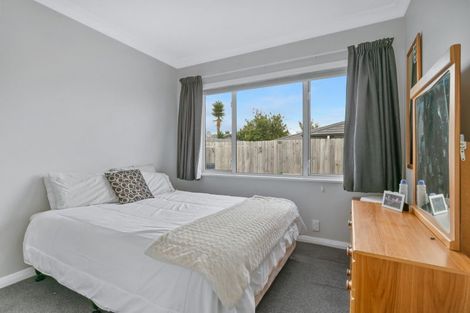 Photo of property in 15 Worcester Street, Levin, 5510