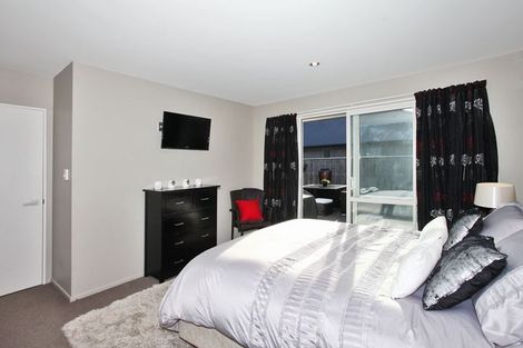 Photo of property in 8 Horomaka Street, Pegasus, 7612