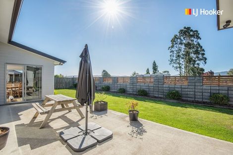 Photo of property in 19 Paterson Road, Mosgiel, 9092