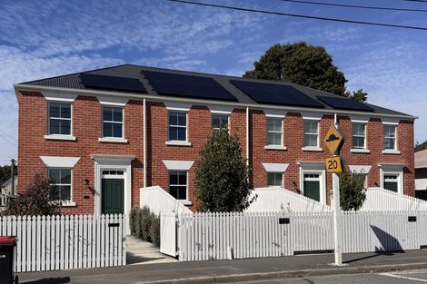 Photo of property in 30 Hargest Crescent, Saint Kilda, Dunedin, 9012