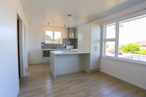 Photo of property in 10 Greenhurst Street, Sockburn, Christchurch, 8042