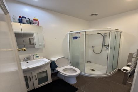 Photo of property in 339 Karori Road, Karori, Wellington, 6012