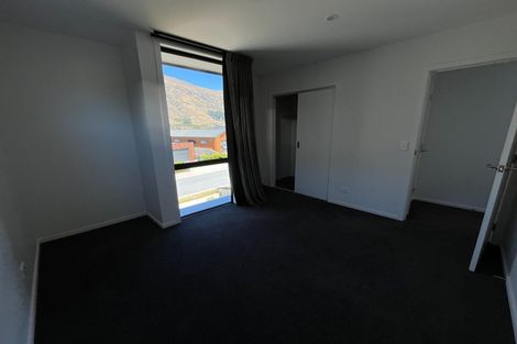 Photo of property in 2 Bathans Lane, Lake Hayes, Queenstown, 9304