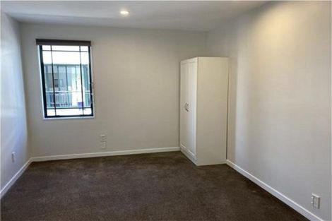 Photo of property in Regent Courts, 3/75 Gloucester Street, Christchurch Central, Christchurch, 8013