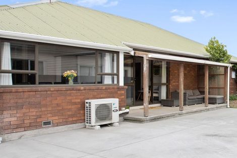 Photo of property in 2/34 Chelsea Street, Linwood, Christchurch, 8062