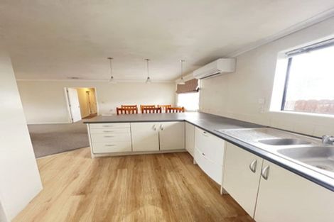 Photo of property in 47a Andrew Road, Howick, Auckland, 2010