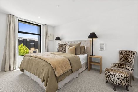 Photo of property in 3/5 Northlake Drive, Wanaka, 9305