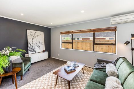 Photo of property in 15 Wedgewood Grove, Raumati Beach, Paraparaumu, 5032