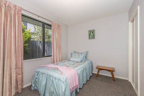 Photo of property in 10 Radiata Avenue, Parklands, Christchurch, 8083