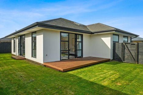 Photo of property in 18 Maka Lane, Halswell, Christchurch, 8025