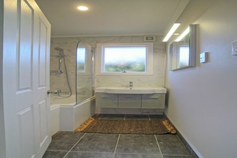 Photo of property in 114 Halswell Road, Hillmorton, Christchurch, 8025