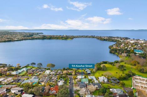 Photo of property in 9a Kowhai Street, Tawa, Wellington, 5028