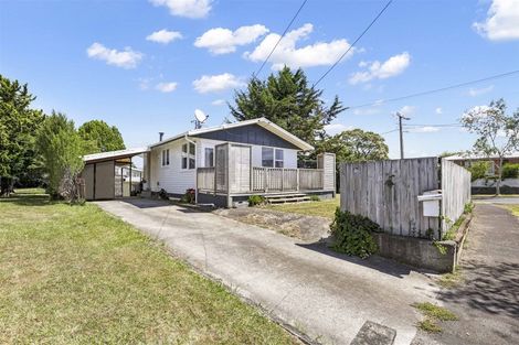 Photo of property in 2 Mabian Crescent, Deanwell, Hamilton, 3206