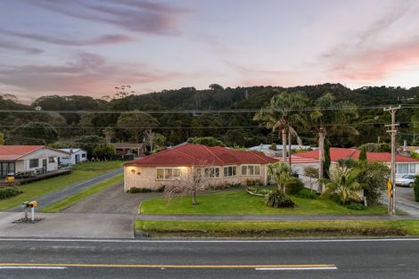 Photo of property in 534 Leigh Road, Whangateau, Warkworth, 0985