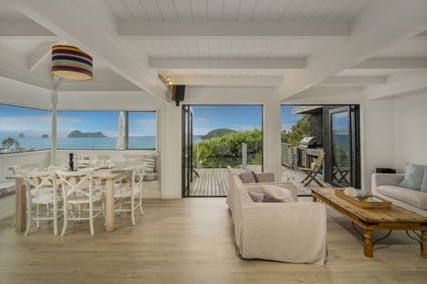 Photo of property in 5 Florence Place, Hahei, Whitianga, 3591