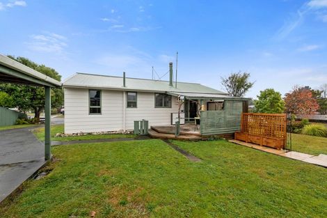 Photo of property in 17 Runuku Grove, Turangi, 3334