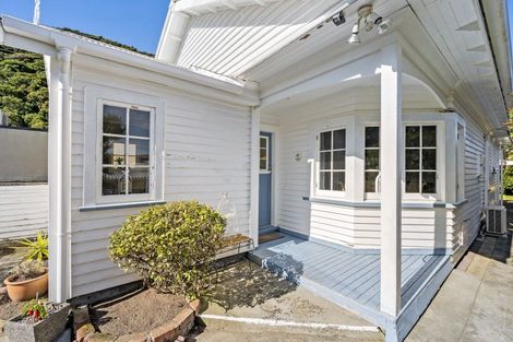 Photo of property in 7 Konini Street, Eastbourne, Lower Hutt, 5013