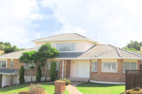 Photo of property in 14 Manu Place, Pinehill, Auckland, 0632