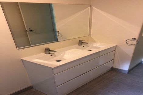 Photo of property in 9 The Avenue, Albany, Auckland, 0632