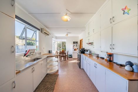 Photo of property in 88 Main Road, Wainuiomata, Lower Hutt, 5014