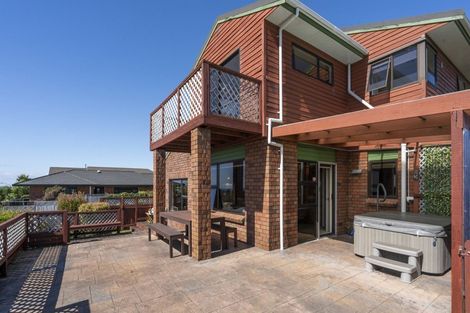 Photo of property in 142 Parklands Avenue, Bell Block, New Plymouth, 4312