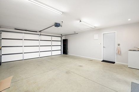 Photo of property in 160 Torkar Road, Clarks Beach, 2122