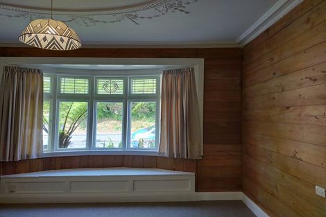 Photo of property in 142 Russell Terrace, Berhampore, Wellington, 6023