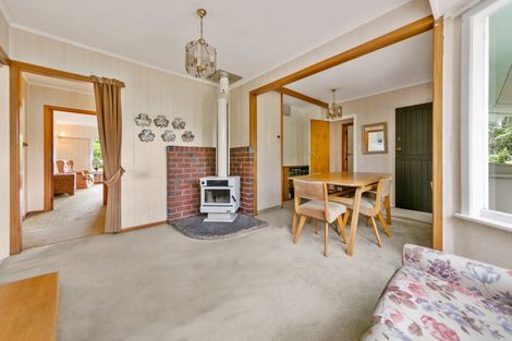 Photo of property in 4 Kay Road, Swanson, Auckland, 0614