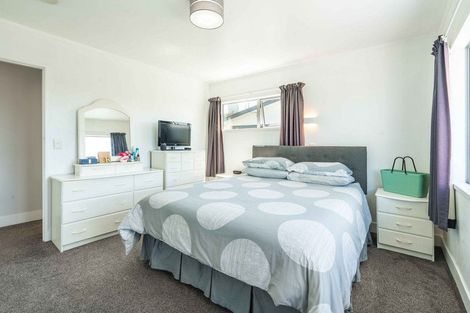 Photo of property in 68 Windsor Road, Bellevue, Tauranga, 3110