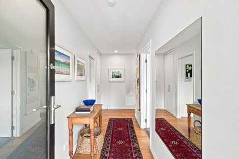 Photo of property in 14b Searells Road, Strowan, Christchurch, 8052