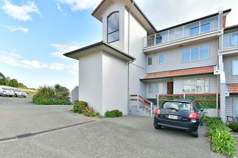 Photo of property in Santa Rosa, 55/340 Gulf Harbour Drive, Gulf Harbour, Whangaparaoa, 0930