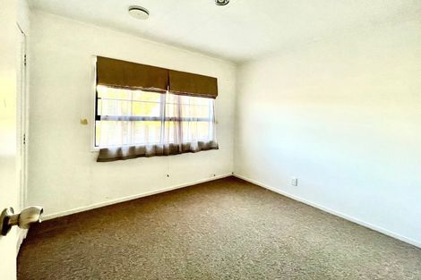 Photo of property in 19 Santiago Crescent, Unsworth Heights, Auckland, 0632