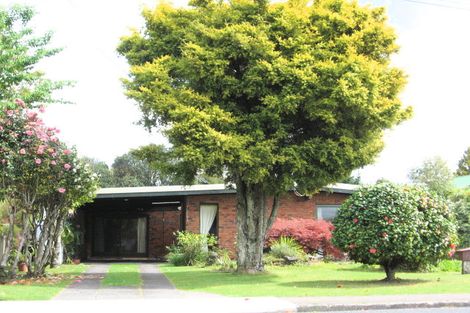 Photo of property in 128 Kawaha Point Road, Kawaha Point, Rotorua, 3010
