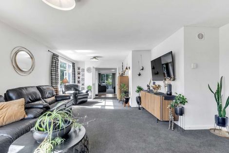 Photo of property in 157 West Belt, Rangiora, 7400