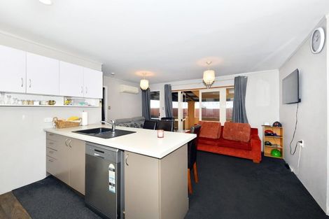 Photo of property in 2/98 Neill Street, Hornby, Christchurch, 8042