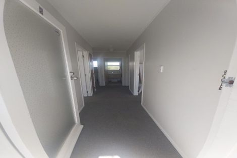 Photo of property in 2/766 Beach Road, Browns Bay, Auckland, 0630