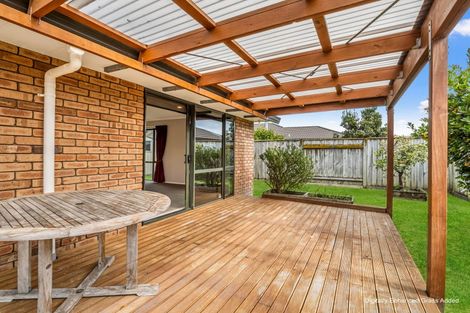 Photo of property in 1 Nevada Way, Kelvin Grove, Palmerston North, 4414