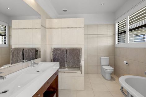 Photo of property in 251 Beacon Point Road, Wanaka, 9305