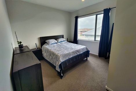 Photo of property in 120 Parkview Drive, Gulf Harbour, Whangaparaoa, 0930