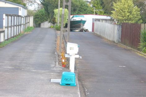 Photo of property in 4/56 Youngs Road, Papakura, 2110