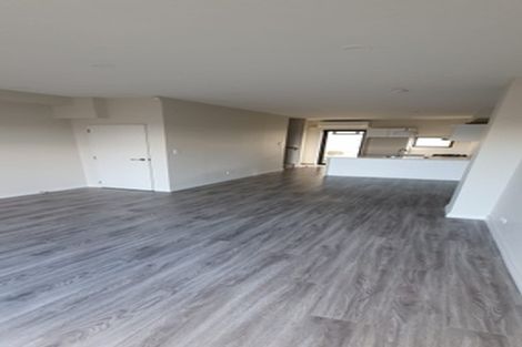 Photo of property in 2/6 Hepburn Road, Glendene, Auckland, 0602