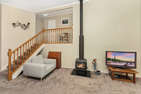 Photo of property in 46 Te Moana Road, Waikanae Beach, Waikanae, 5036
